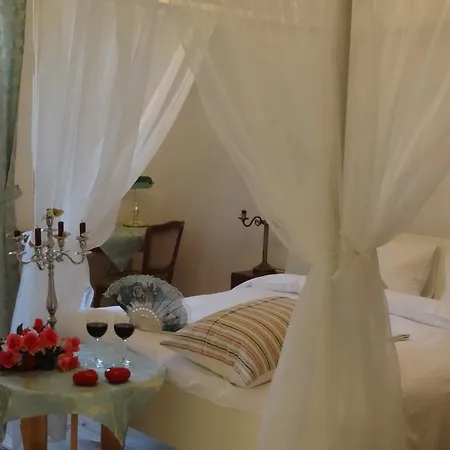 Kastiel Biela Dama A Cierny Rytier Hotel