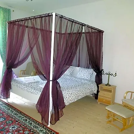 Kaštieľ Biela Dáma A čierny Rytier Hotel *