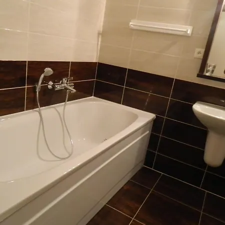 Kastiel Biela Dama A Cierny Rytier Hotel Krompachy