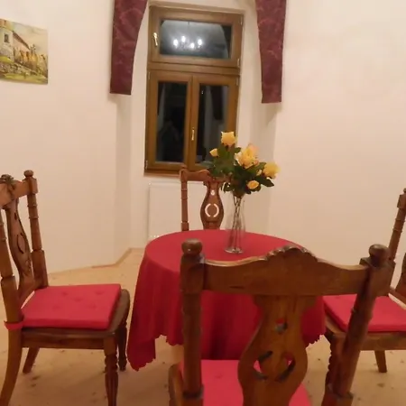 Kaštieľ Biela Dáma A čierny Rytier Krompachy
