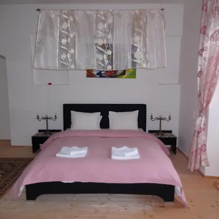 Kaštieľ Biela Dáma A čierny Rytier